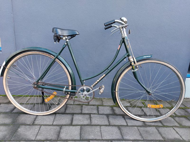 Avon Cycles   Five Star
