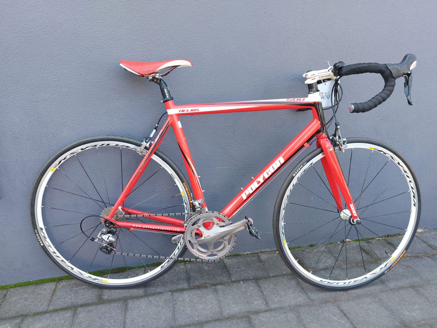 Powerful Package - Road Bike Large - Polygon Helios 500