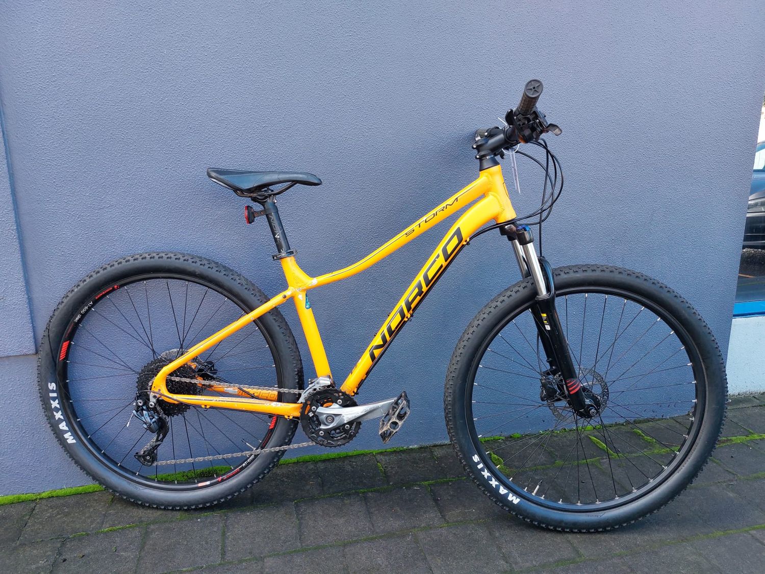 Real Deal - Mountain Bike S/M - Norco Storm