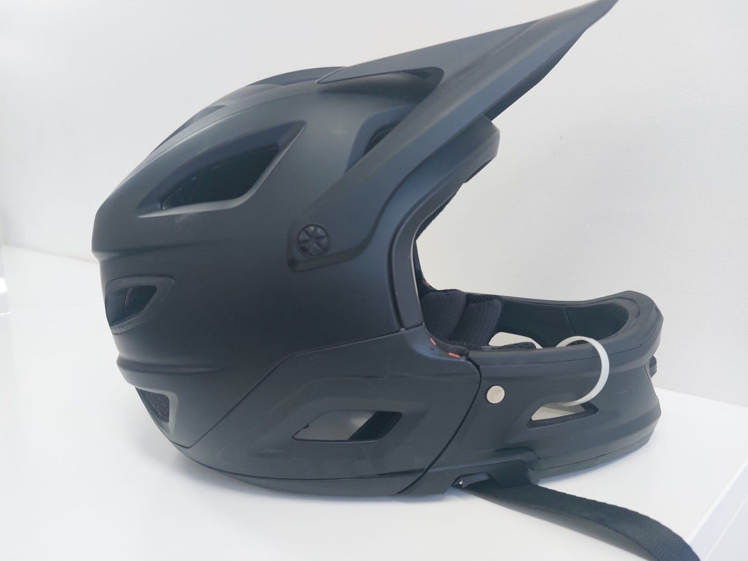 GIRO HELMET SWITCHBLADE  - LARGE