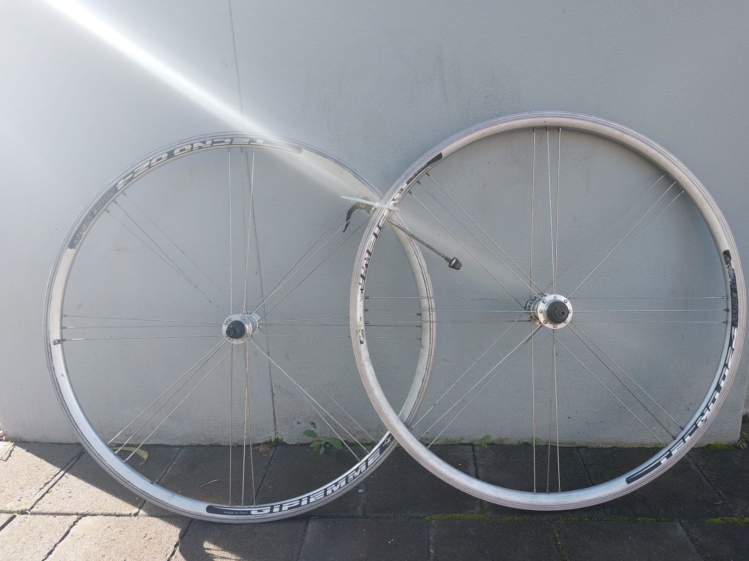 GIPIEMME wheel set 700c   rim brakes