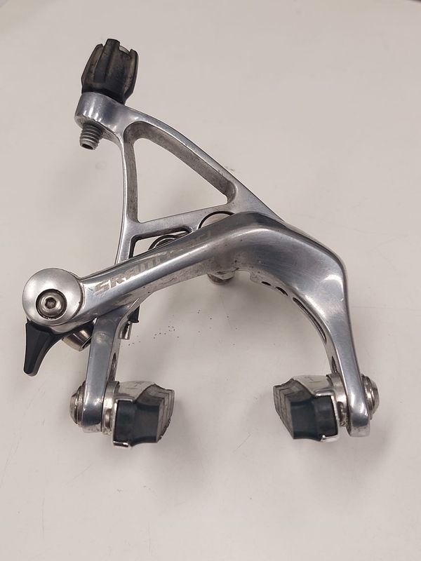 SRAM RED   rim brakes