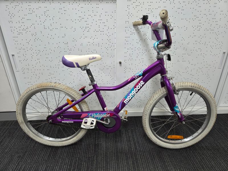 20 Inch - Kids - Mongoose Ladygoose