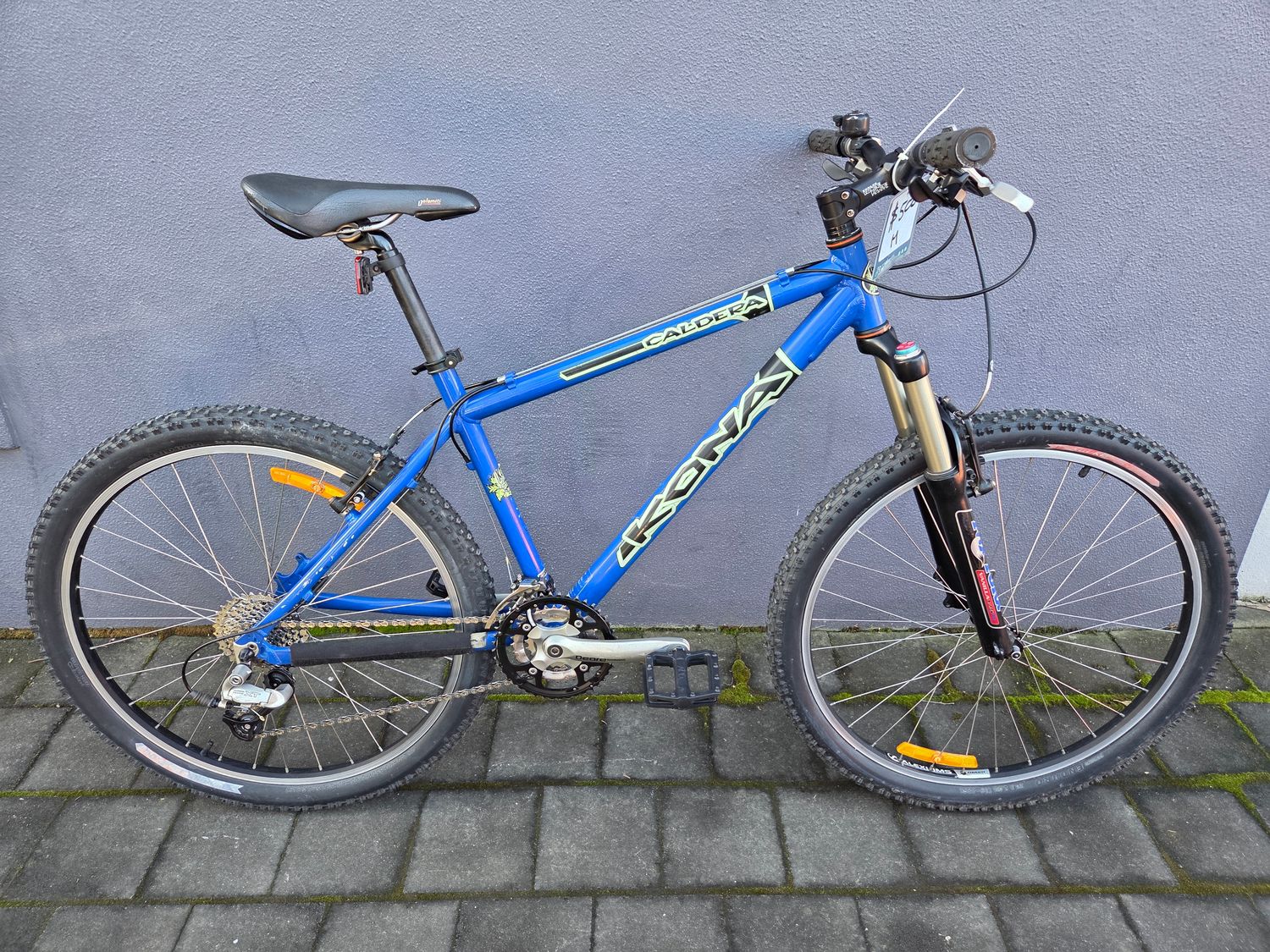 M - Mountain Bike - Kona Caldera