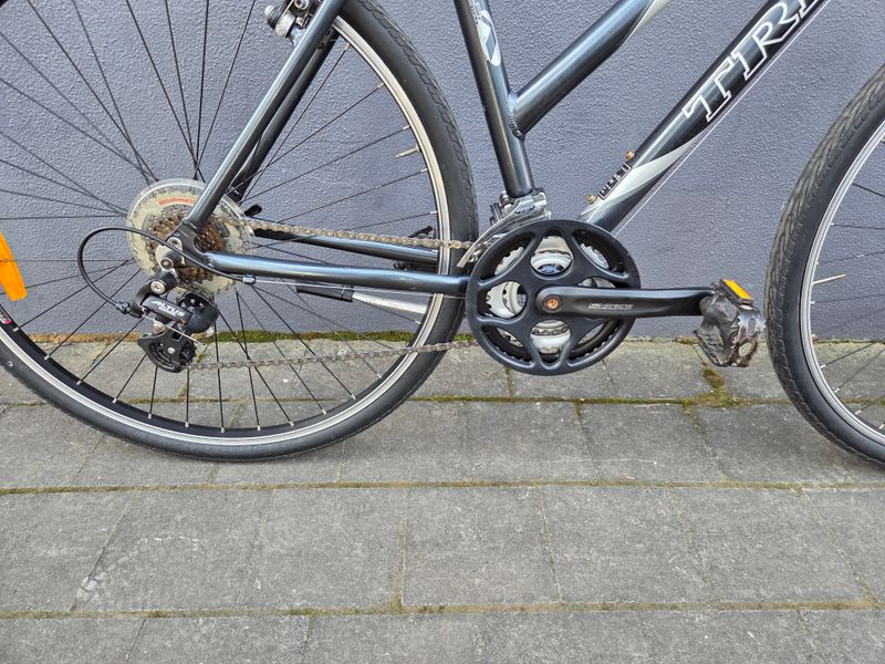 M - Hybrid - Trek 7100FX