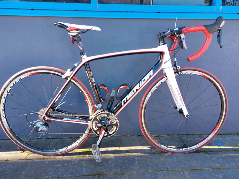 S/M - Road - Merida Scultura Comp 905