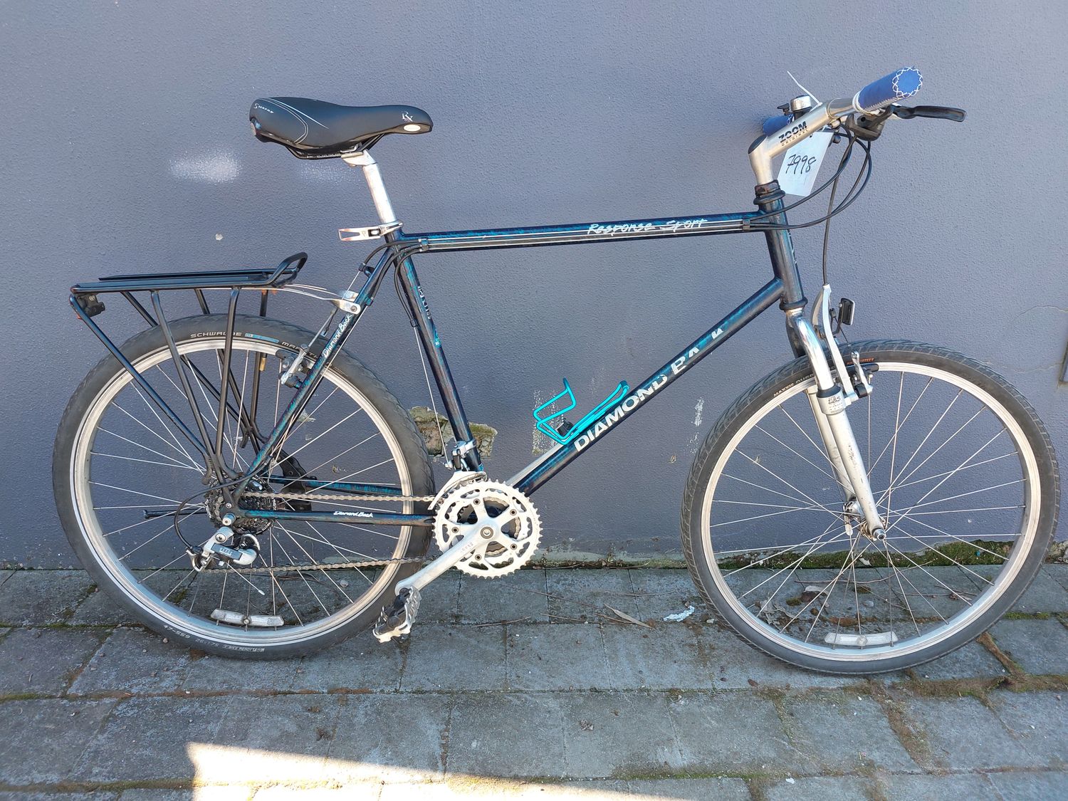 M/L - Hybrid - Diamondback Response Sport