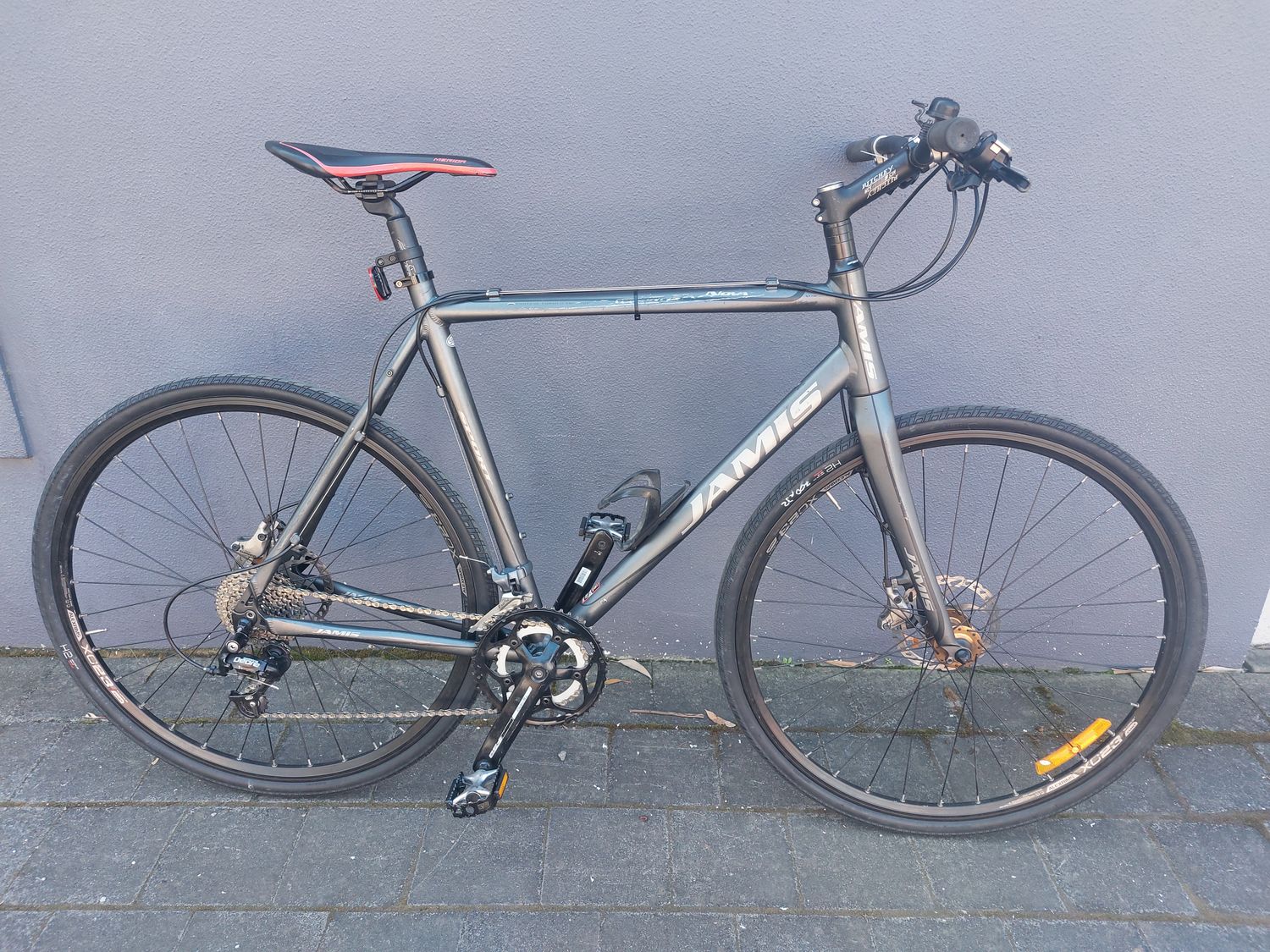 L - Hybrid - Jamis Nova Sport