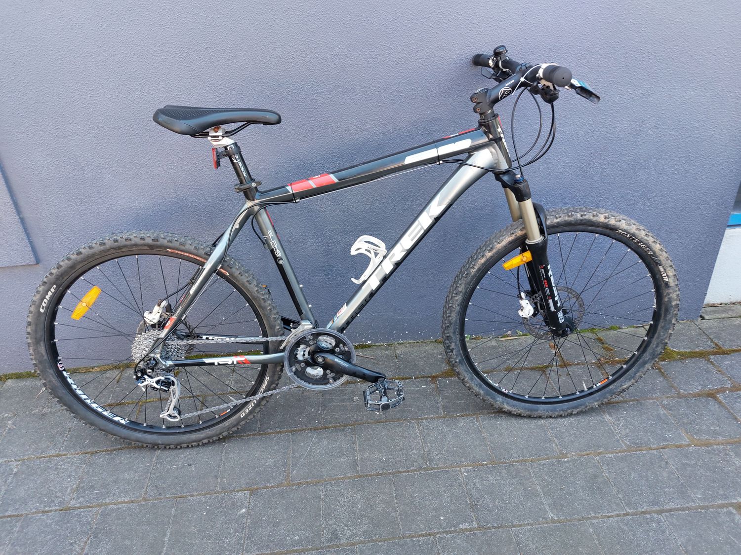 L - Mountain Bike - Trek 6300