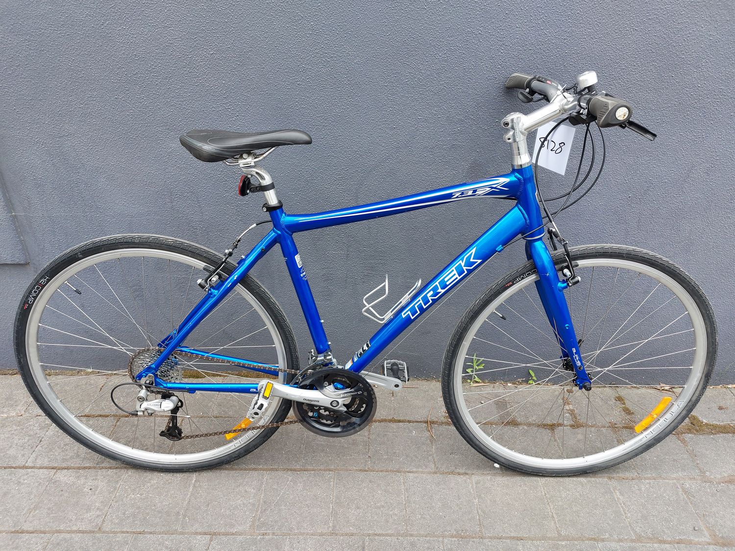 M - Hybrid - Trek 7.3