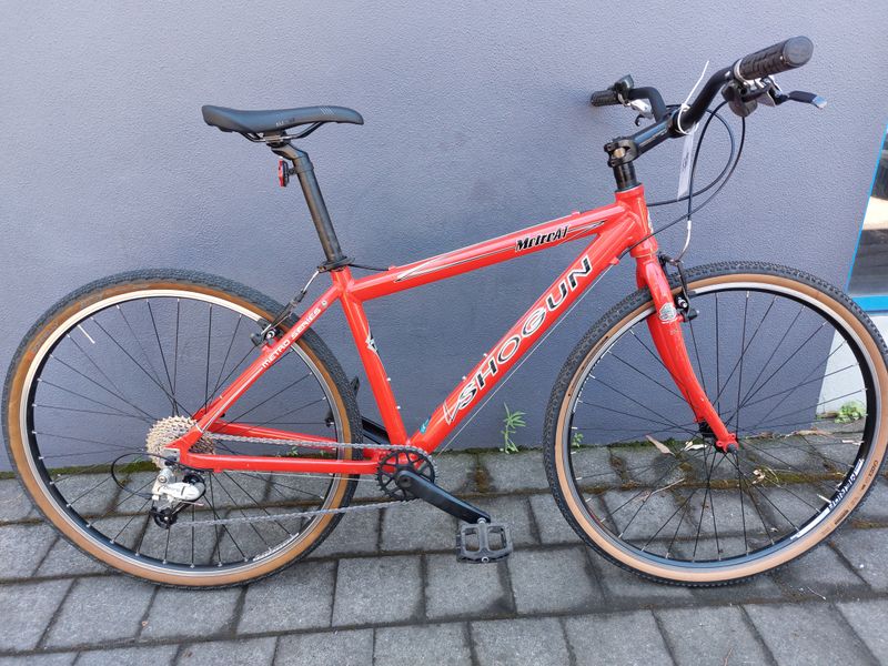 M - Hybrid - Shogun Metro