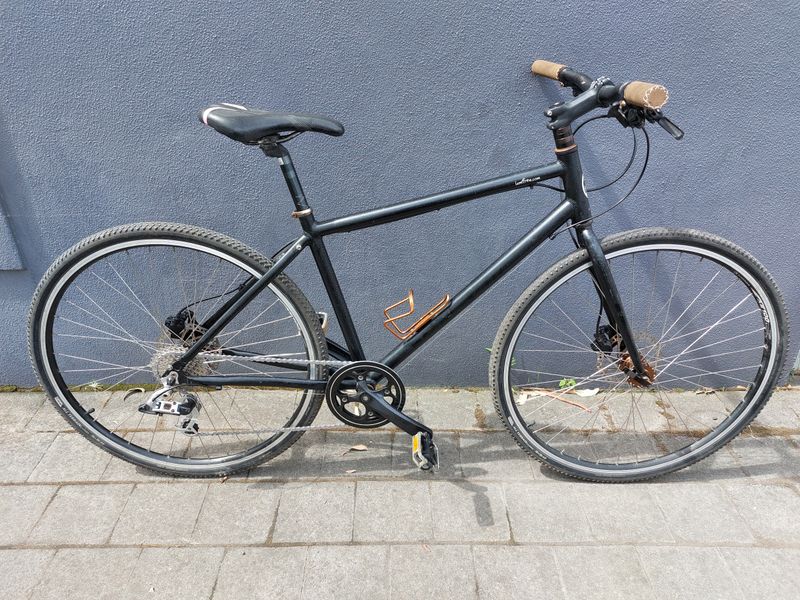 M - Hybrid - good.bike good comuter bike