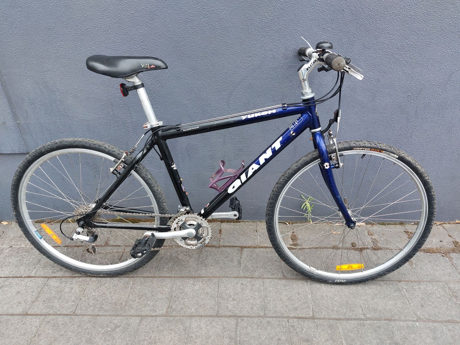 M - Hybrid - Giant Yukon