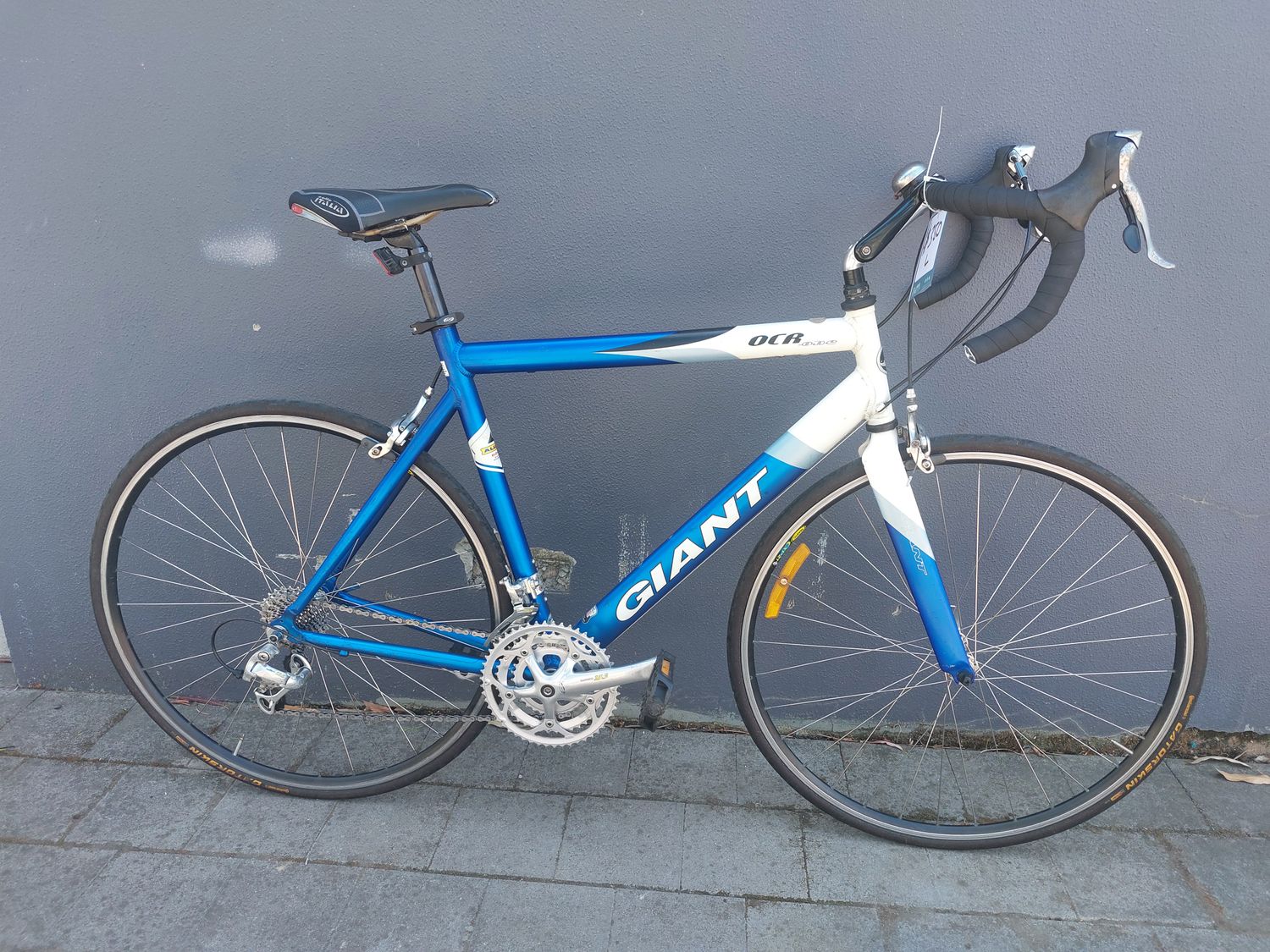 L - Road - Giant OCR one