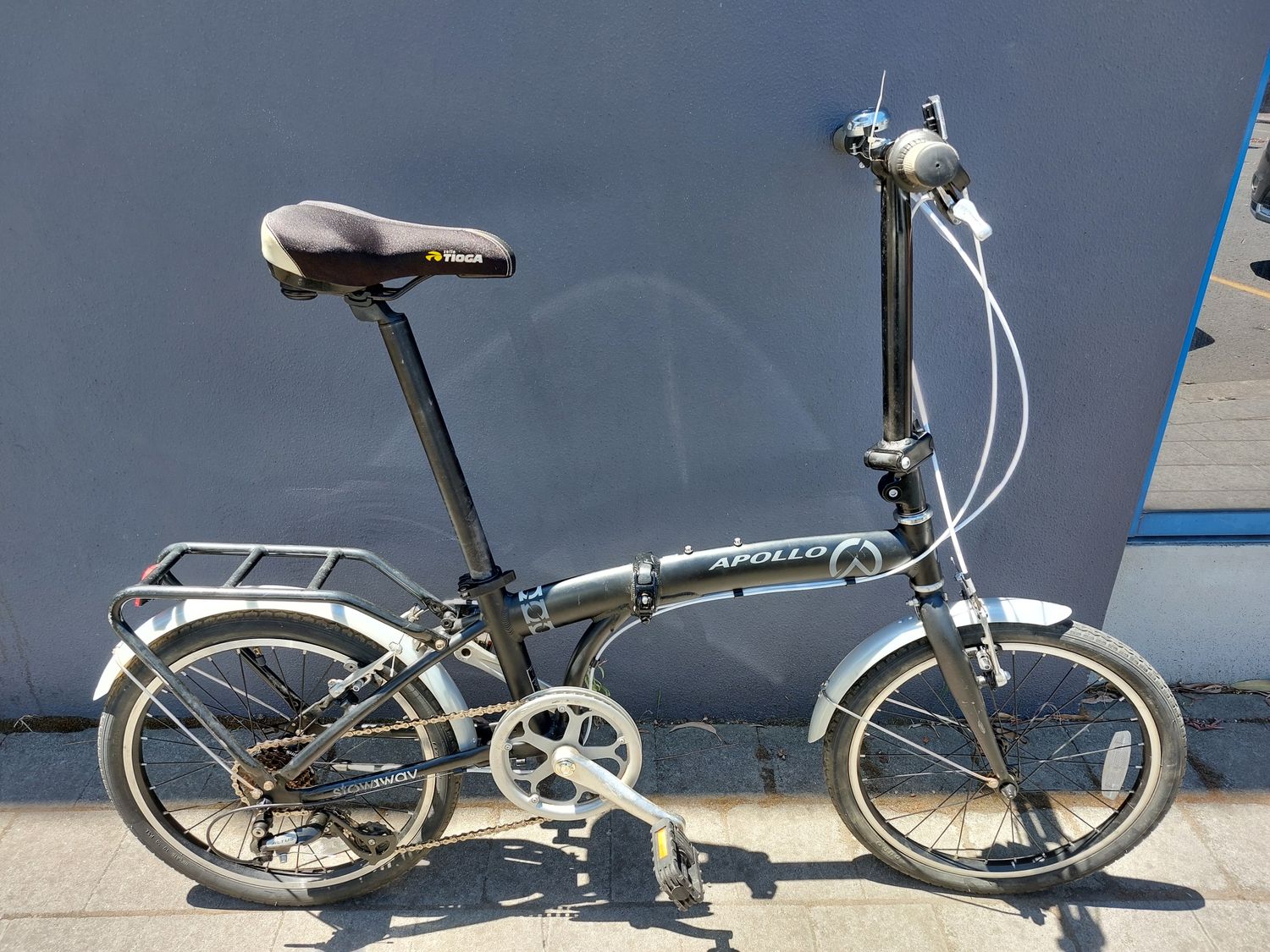 S - Folding - Apollo stowaway