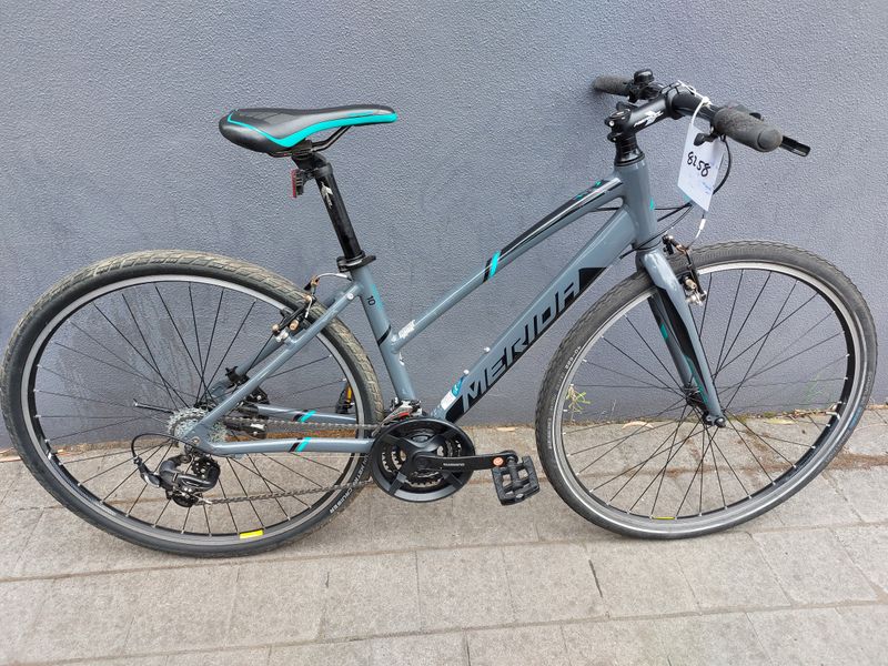 S - Hybrid - Merida Speeder 10