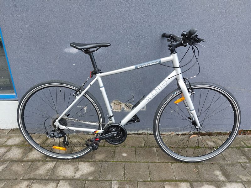 Silverback  Scent Metro - Hybrid - M