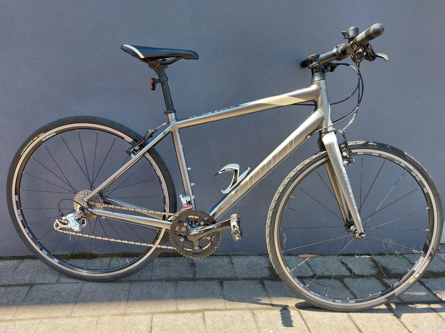 Scott  metrix - Hybrid - M