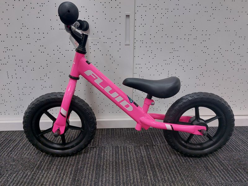 Radius  Balance Bike - Kids - 12 Inch