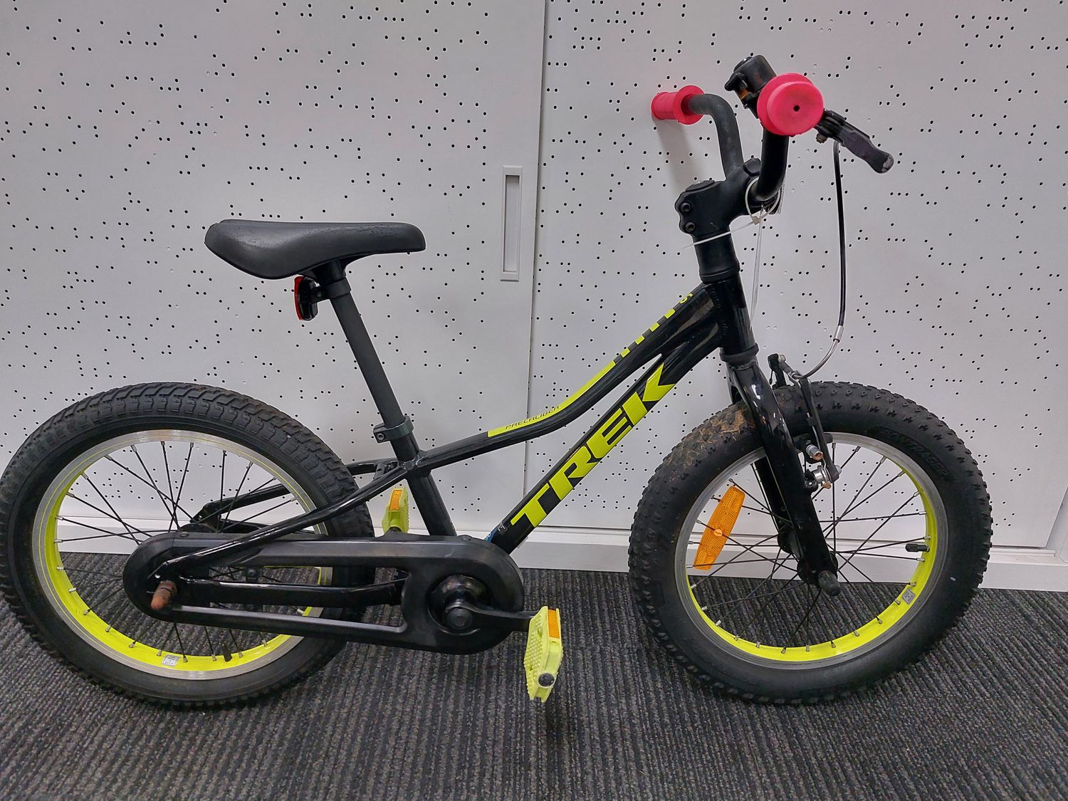 Trek  Recaliber - Kids - 16 Inch