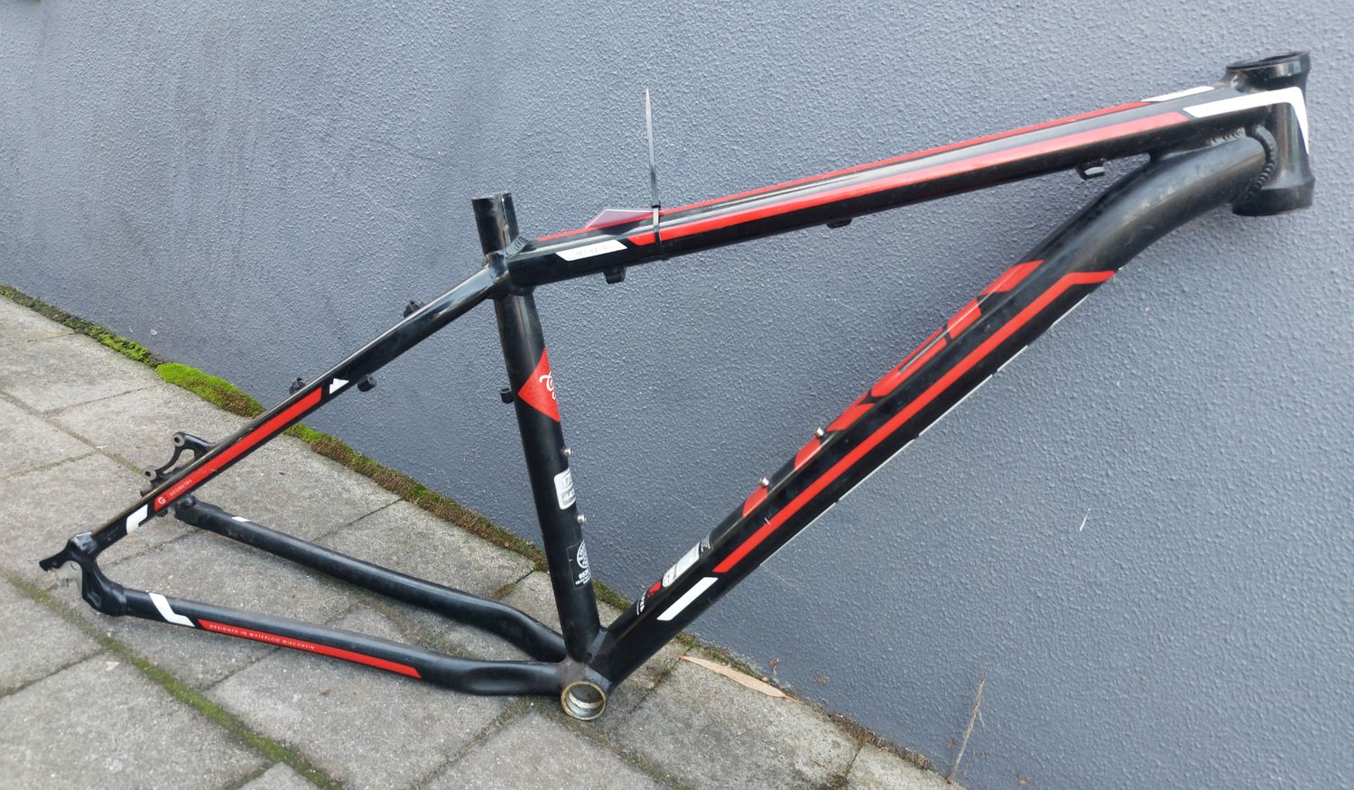 TREK  Marlin