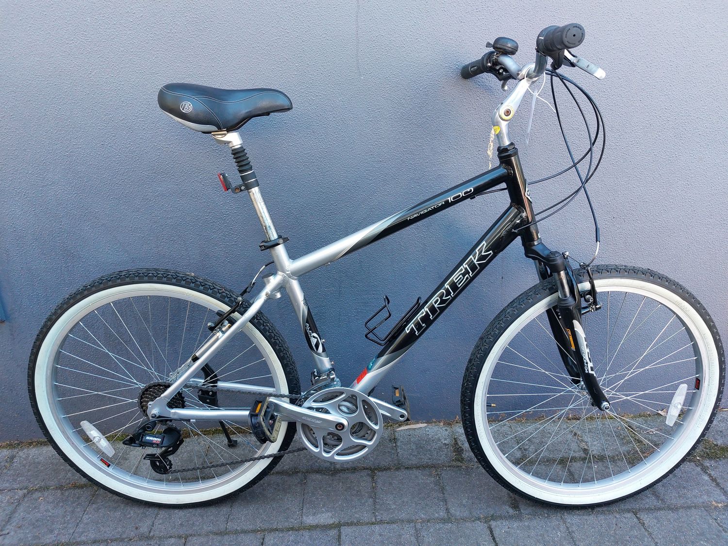 Trek  Navigator 100 - Hybrid - M