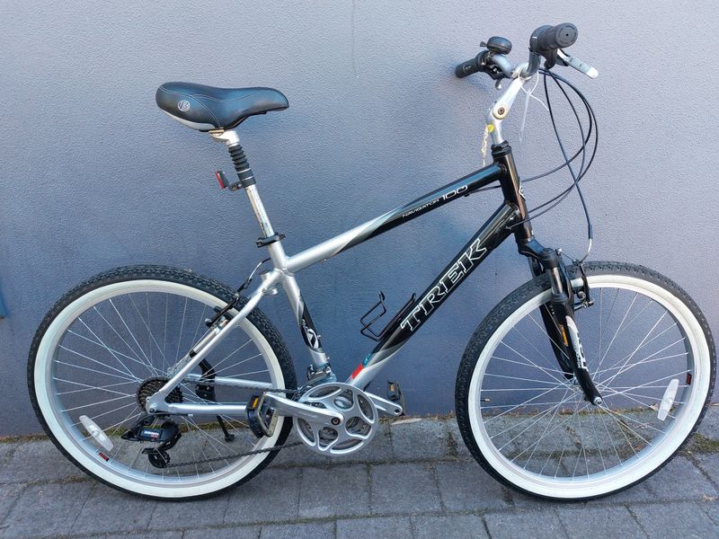 Trek  Navigator 100 - Hybrid - M