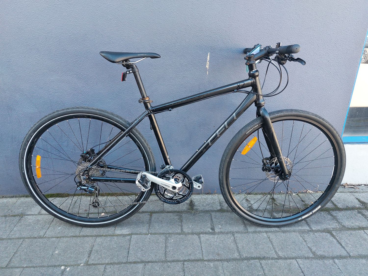 Cell  X2 - Hybrid - M