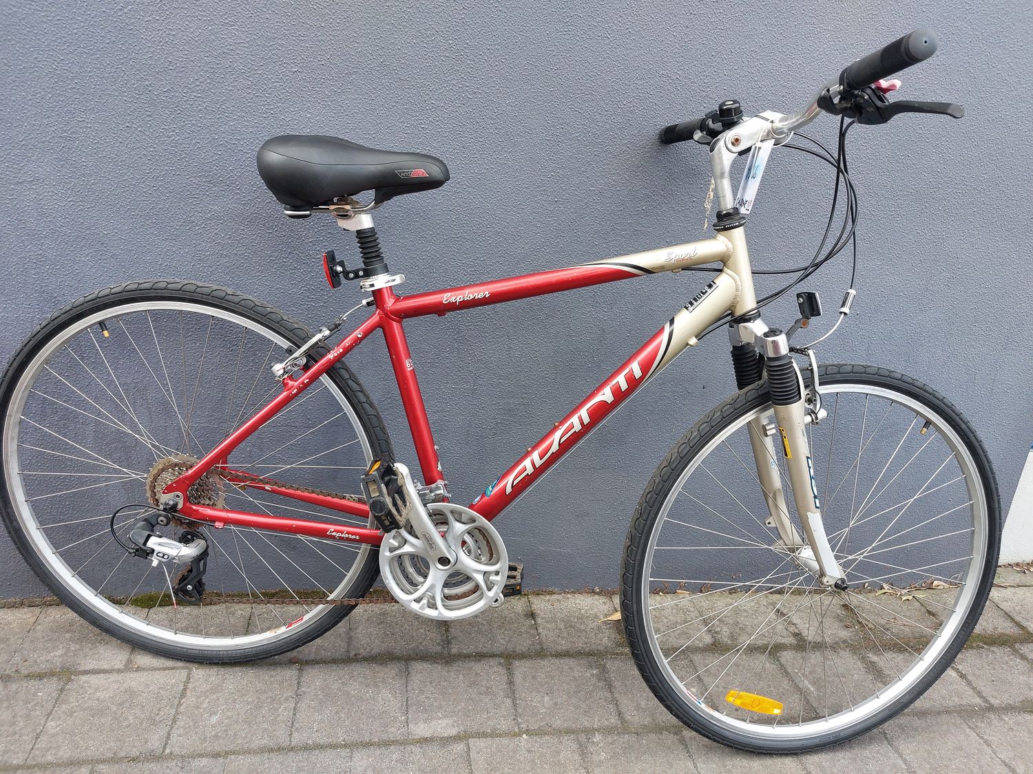 Avanti  Explorer Sport - Hybrid - M