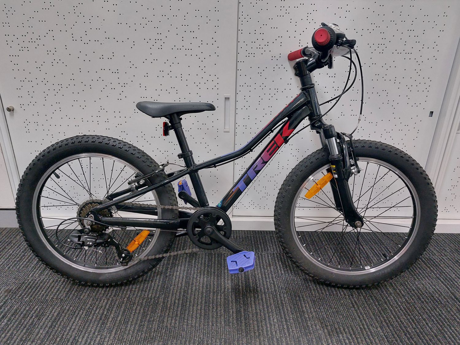 Trek  Pre-Caliber - Kids - 20 Inch
