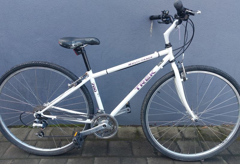 Trek  Multi-track 700 - Hybrid - S