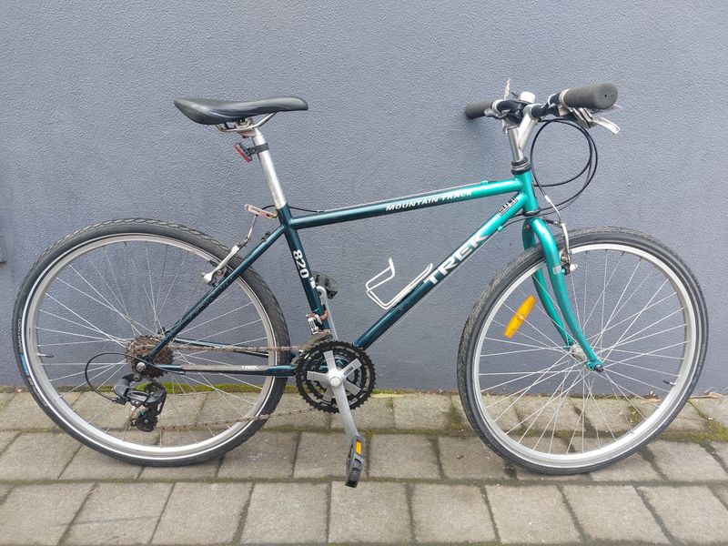 Trek  Mountain Track 820 - Hybrid - XS