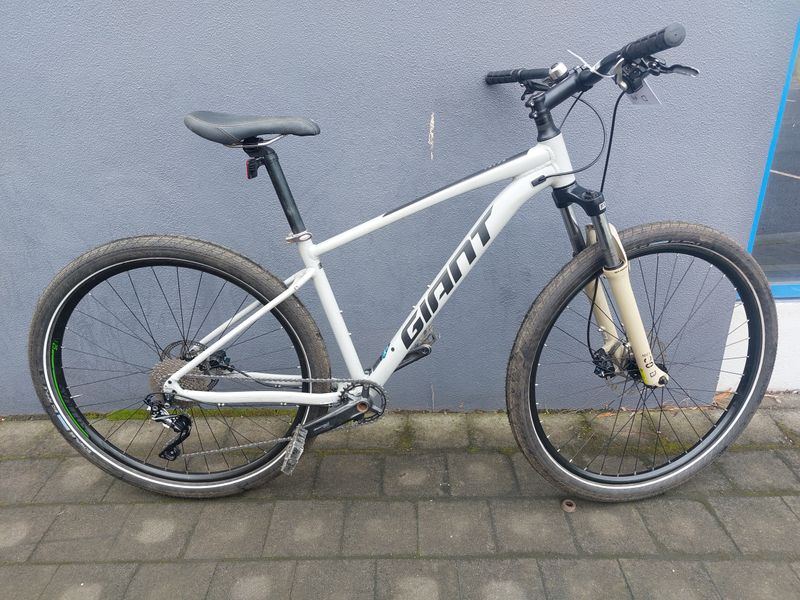 Giant  Talon - Mountain Bike - M