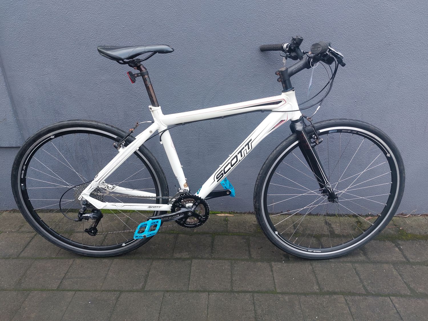 Scott  Sub - Hybrid - M