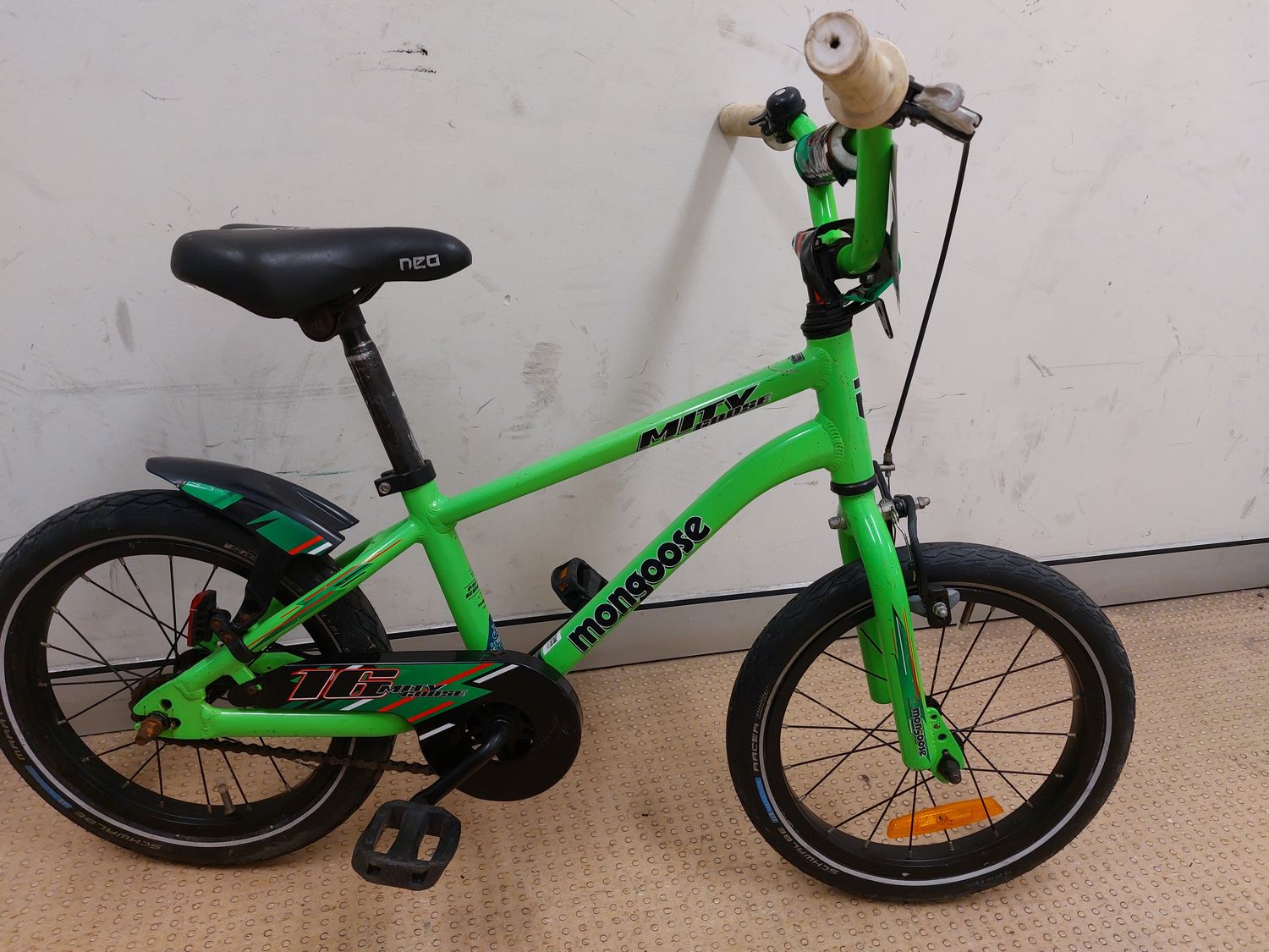 Mongoose  Mity Goose - Kids - 16 Inch