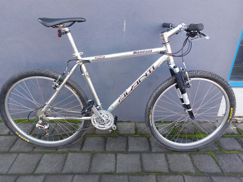 Avanti Montari - Mountain Bike - M/L Avanti Montari - Mountain Bike - M/L