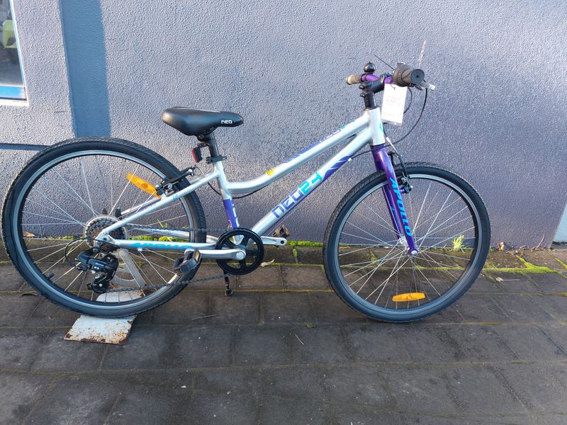 Apollo  Neo - Kids - 24 Inch