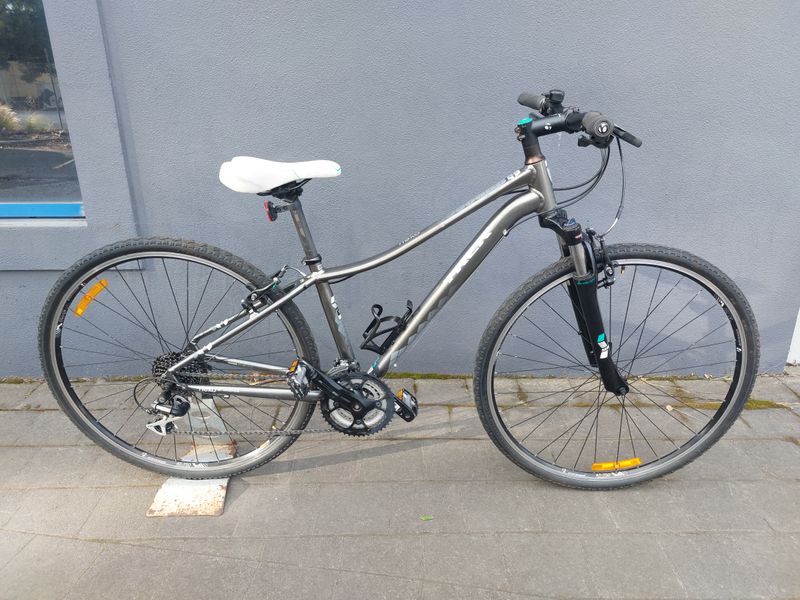 Trek  Neko - Hybrid Bike - S