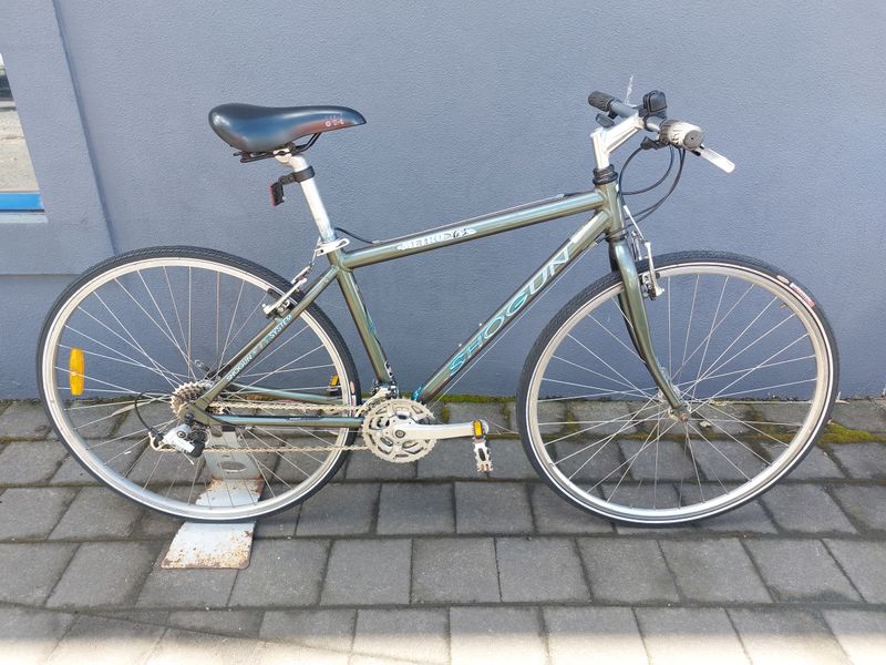 Shogun  Metro gs - Hybrid Bike - S