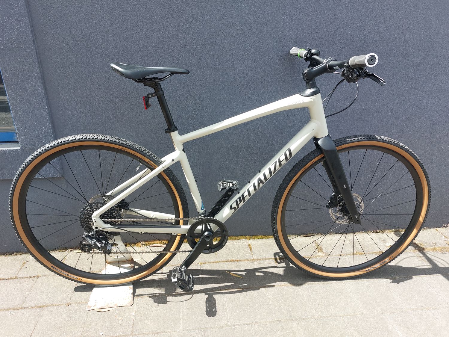 Specialized Sirrus X - Hybrid Bike - M