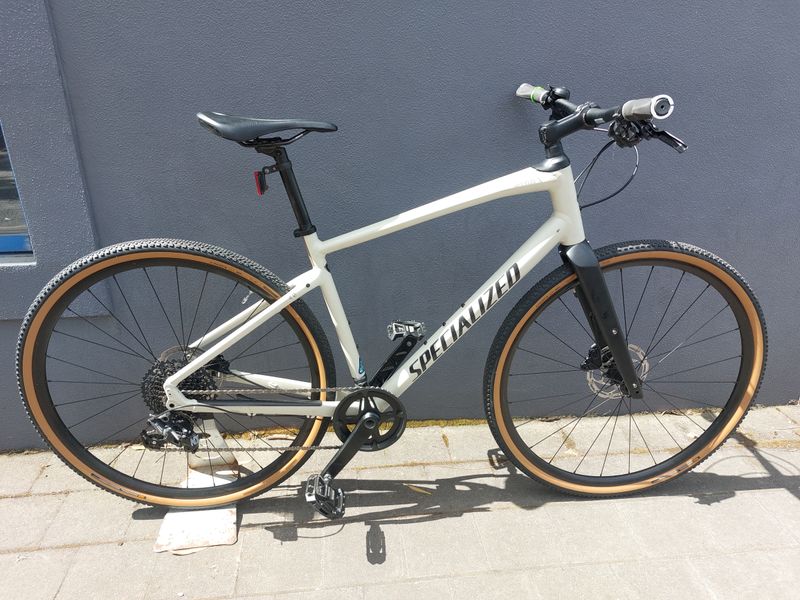 Specialized Sirrus X - Hybrid Bike - M