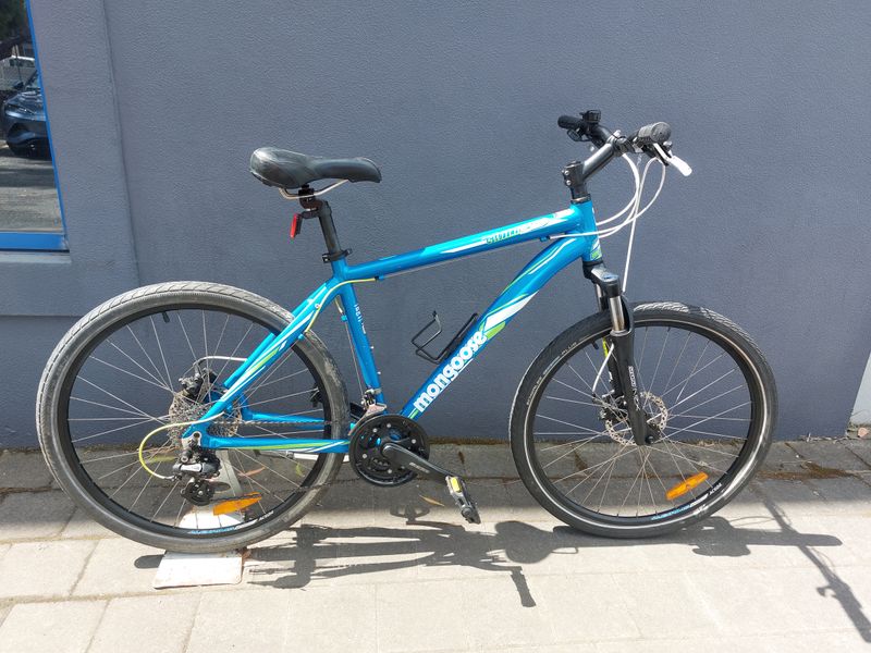 Mongoose Switchback - Commuter Bike - M