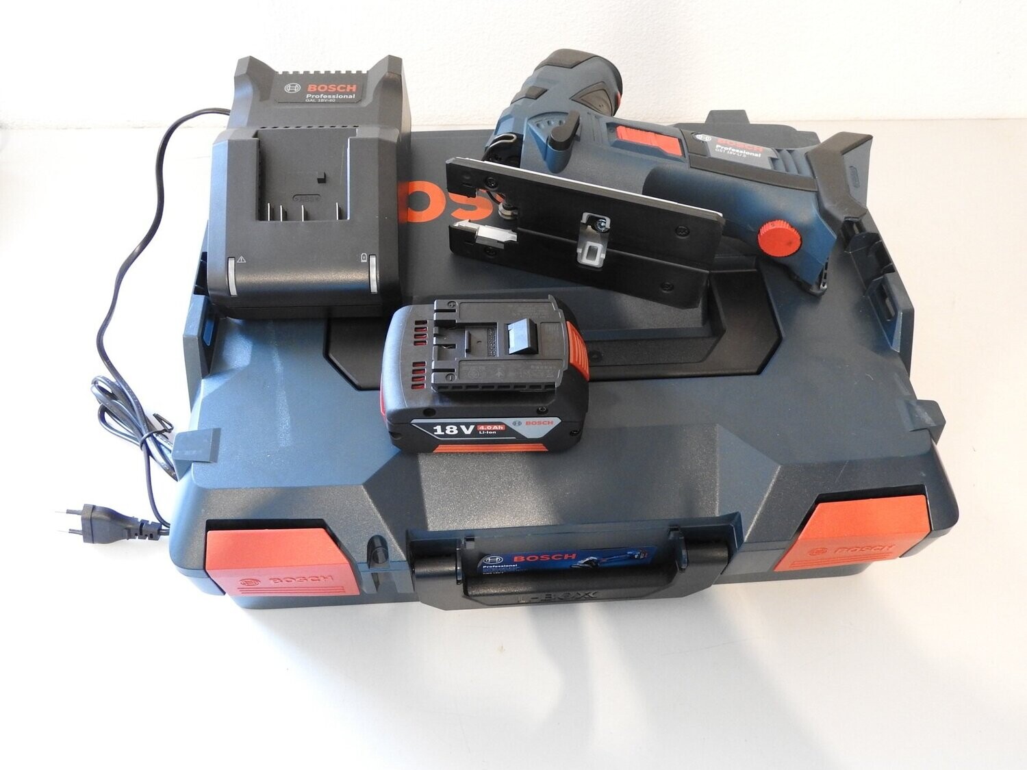 Bosch Professional Akku Stichsäge GST 18V-LI S