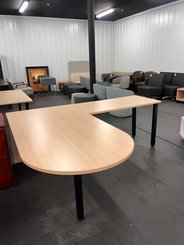 Bullet L Desk - No Storage