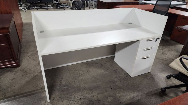 White Single Ped Reception Desk