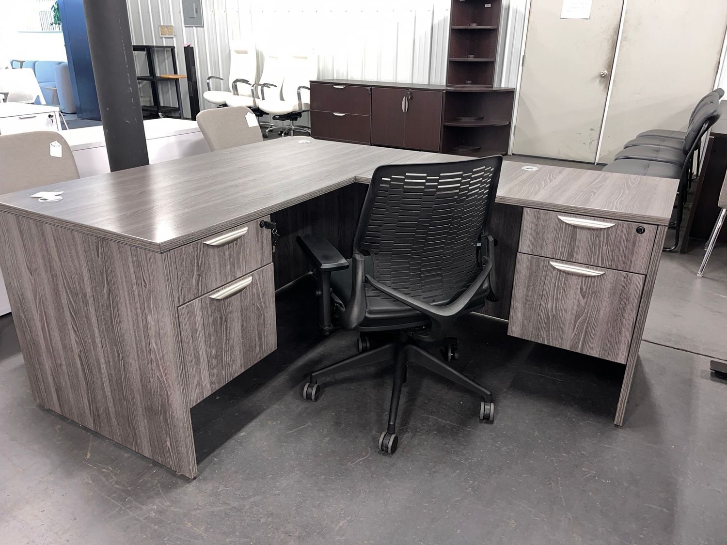 Newport Gray 60X72 Double Ped L Desk *3 Available