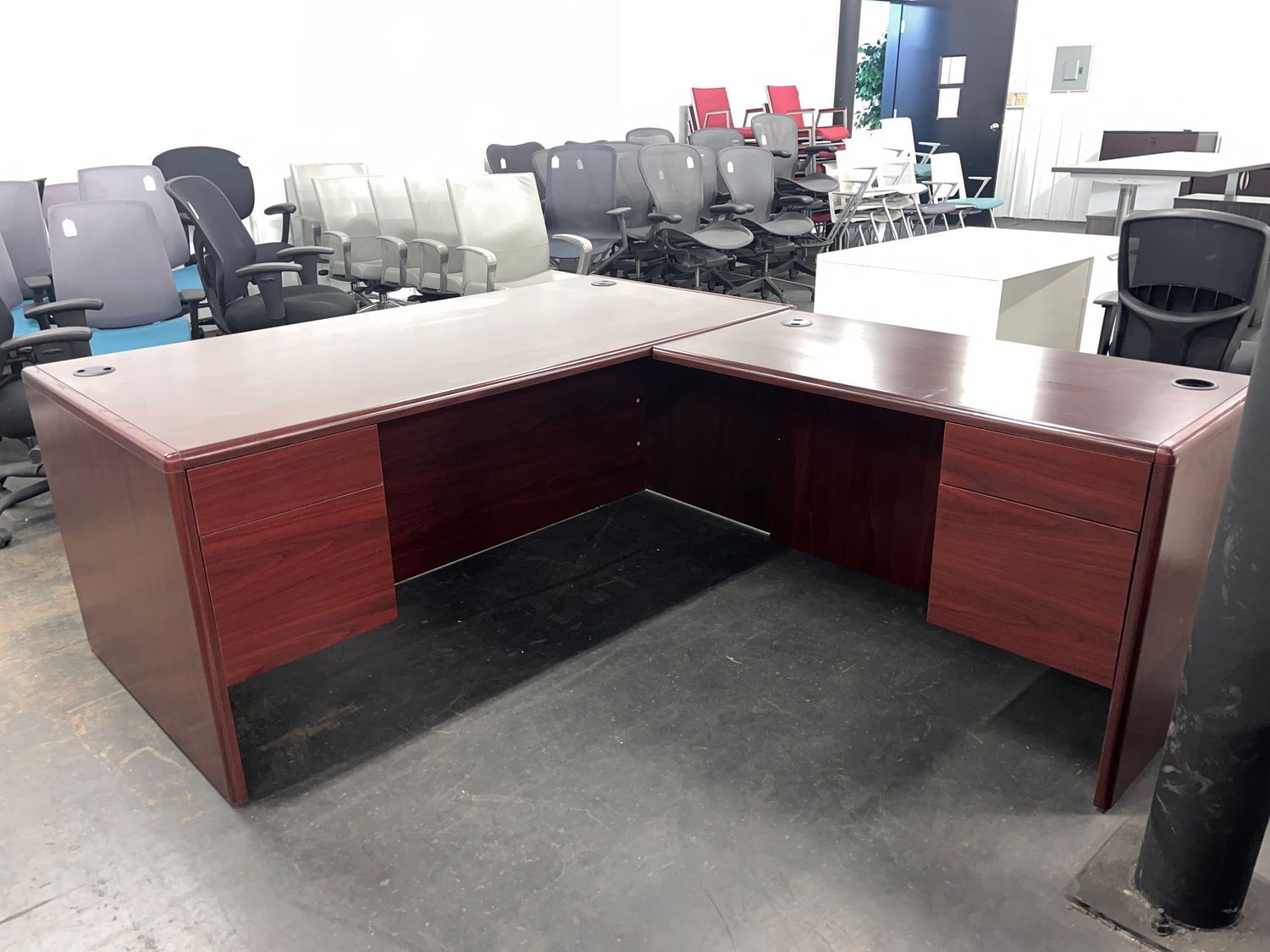 71X84 Mahogany L Desk