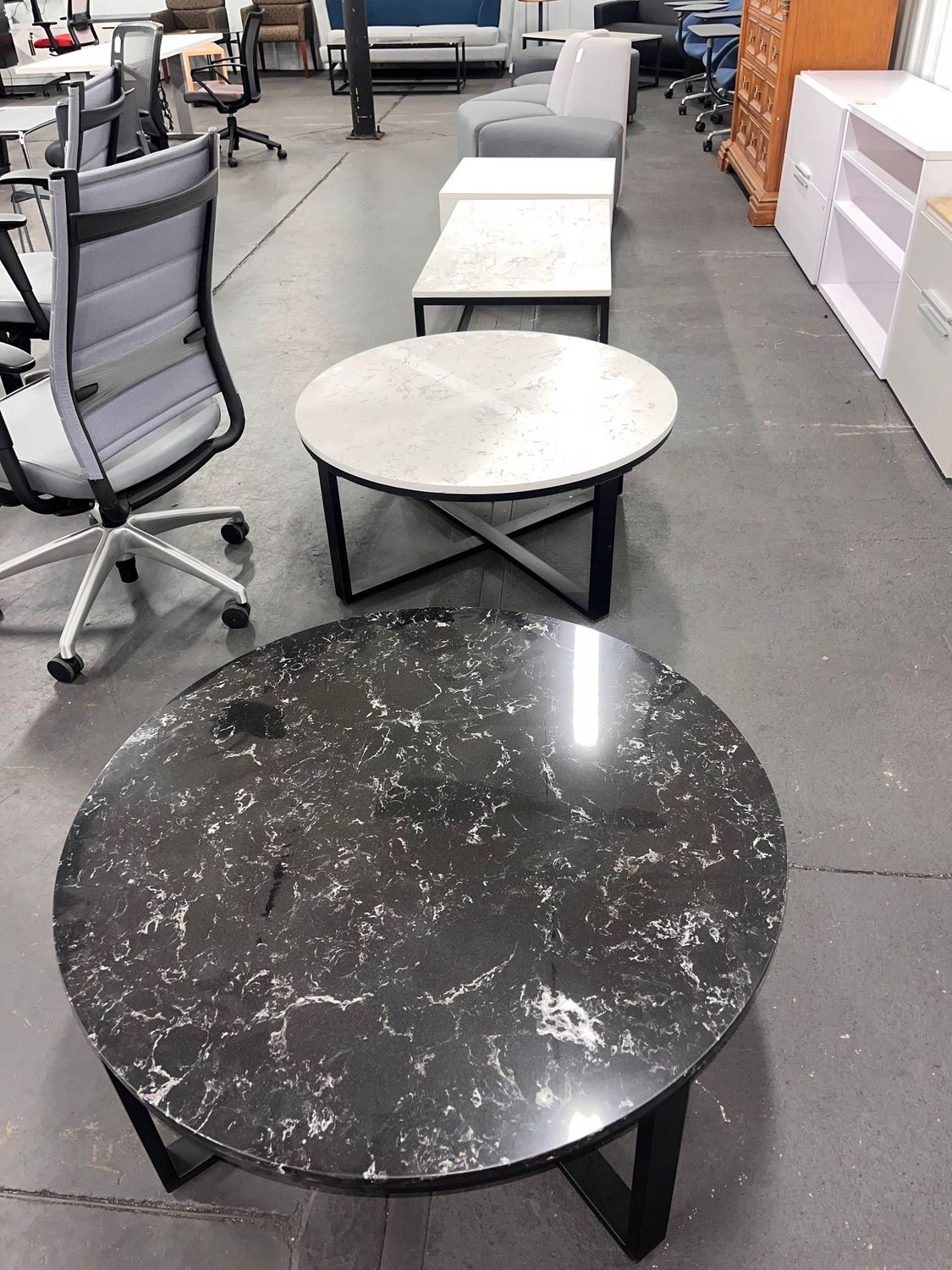 36" Round & 24X48" Rectangle Coffee Tables w/ Quartz Tops *New/Overstock