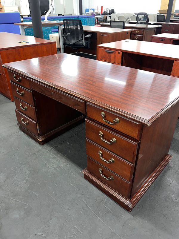 Traditional Real Wood Desk
