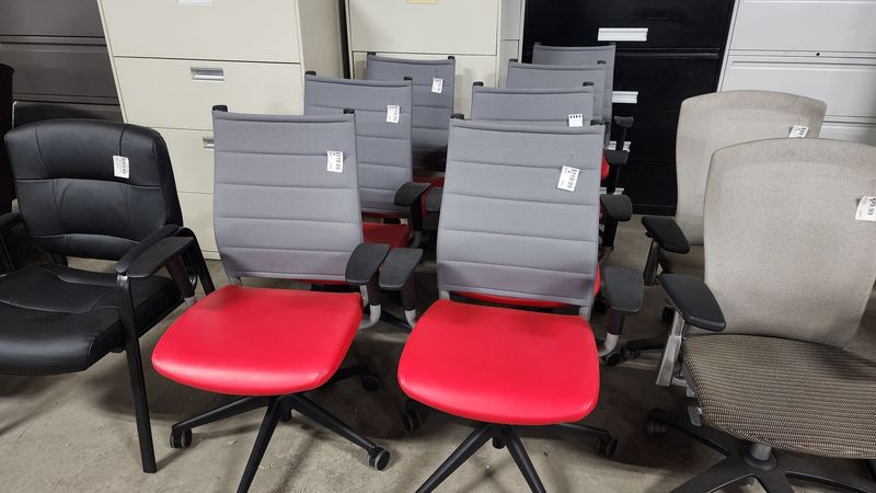 Gray Fabric Back w/ Red Vinyl Seat Task Chair